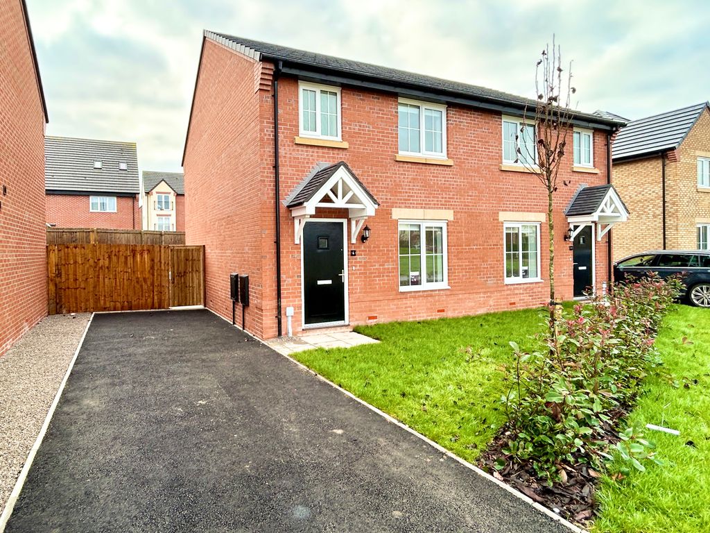 Property photo 1 of 25