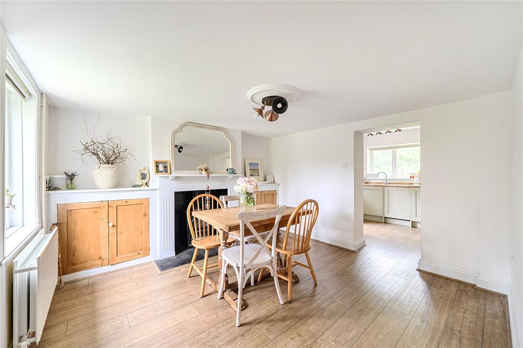 Property photo 3 of 12 Dining Room