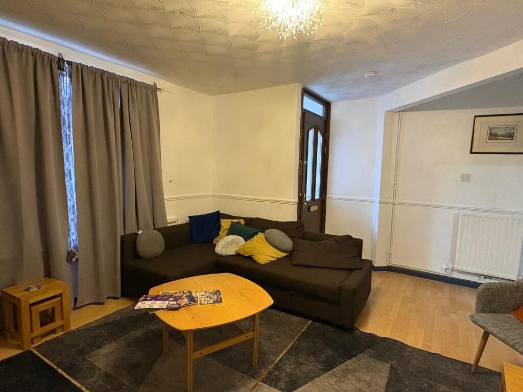 Property photo 3 of 16 Gallery