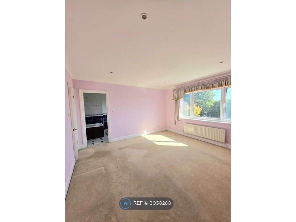 Property photo 3 of 14 Bedroom 1