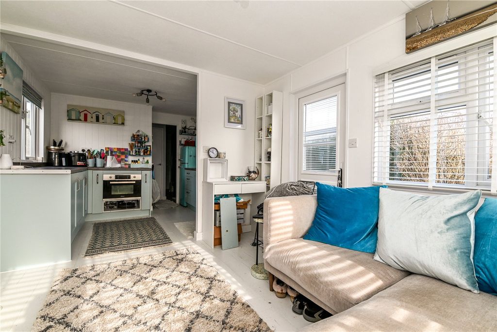 Property photo 2 of 15 Picture No. 03