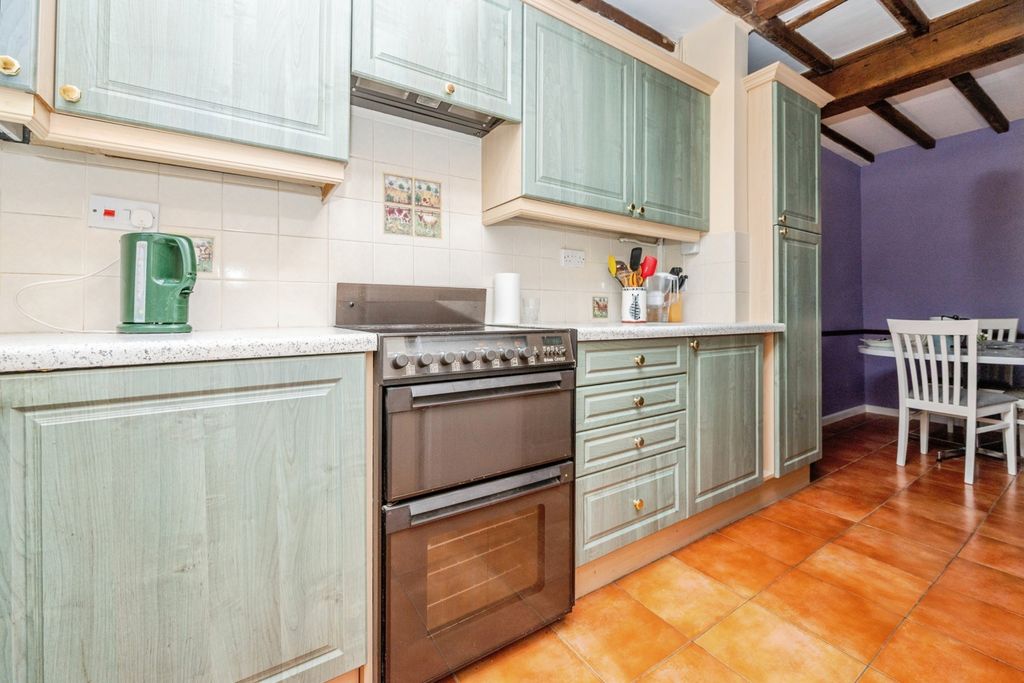 Property photo 2 of 27 Pbox-Img.Jpg