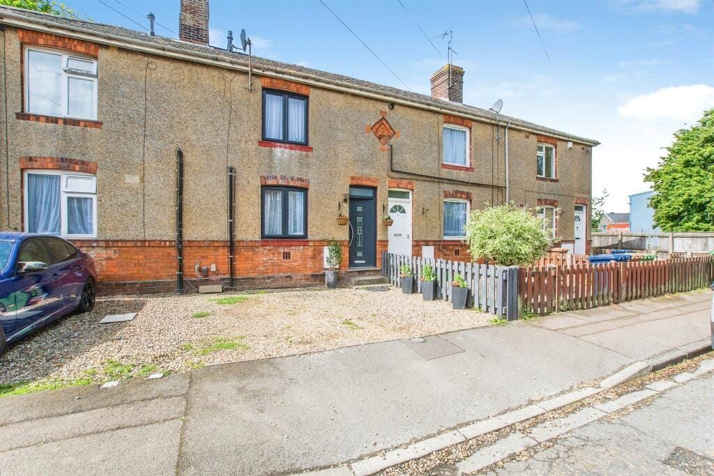 Property photo 1 of 16