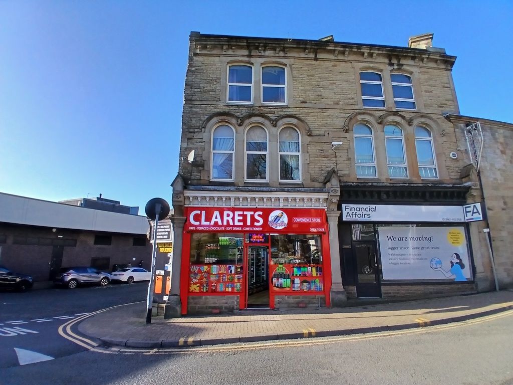 Property photo 1 of 5 Photo 6