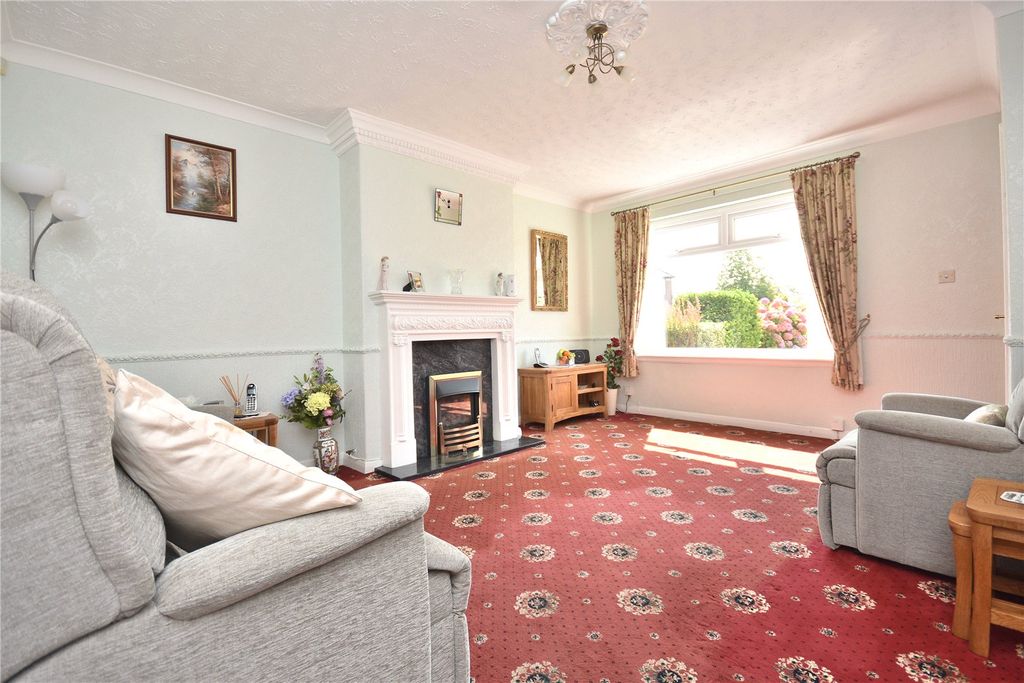 Property photo 2 of 17 Picture No. 09