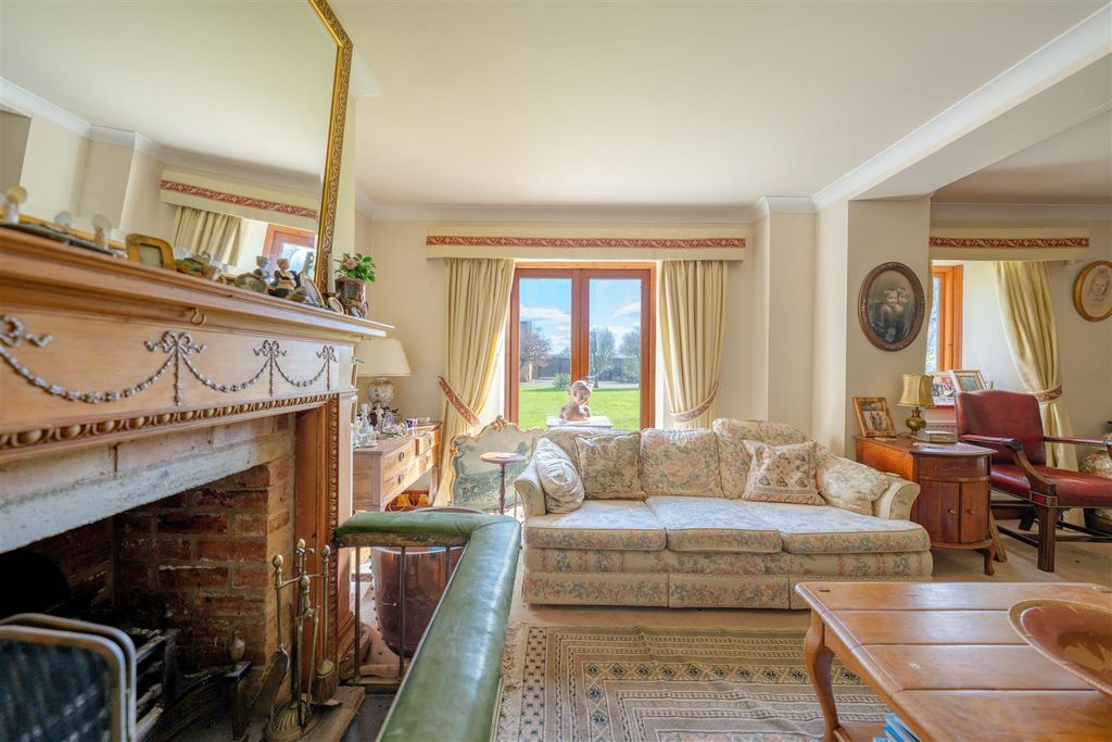 Additional image 13 of 4 bed barn conversion for saleBoughton Grange, Northampton NN2