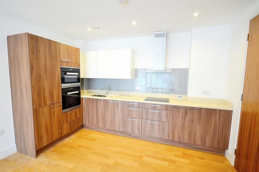 Property photo 2 of 9