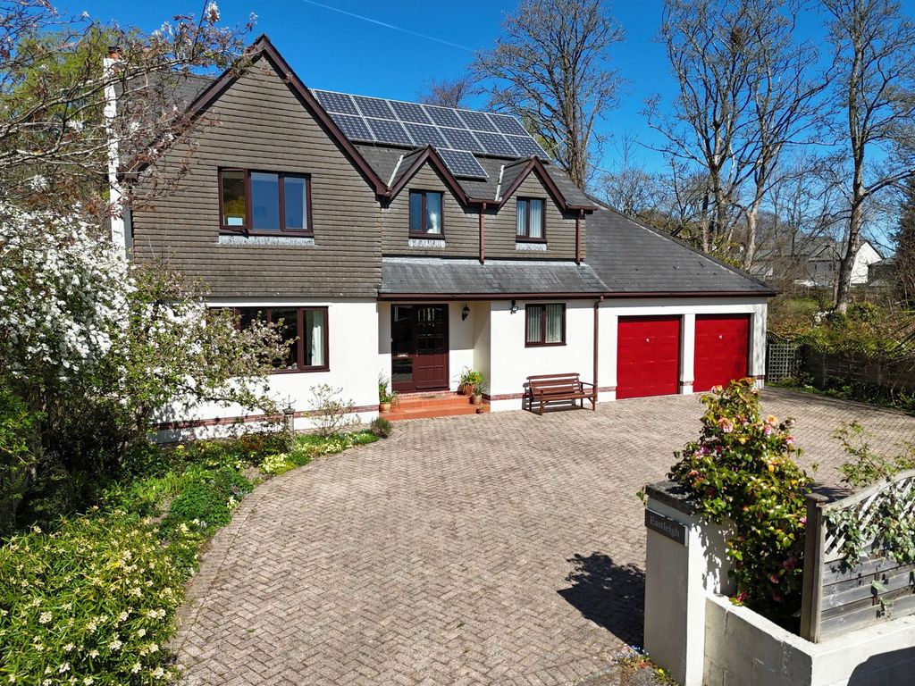 Property photo 1 of 38