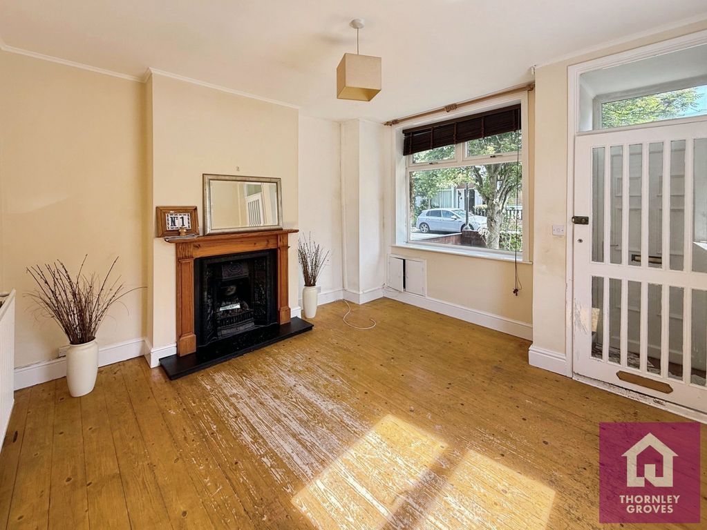 Property photo 2 of 14 Picture No. 17