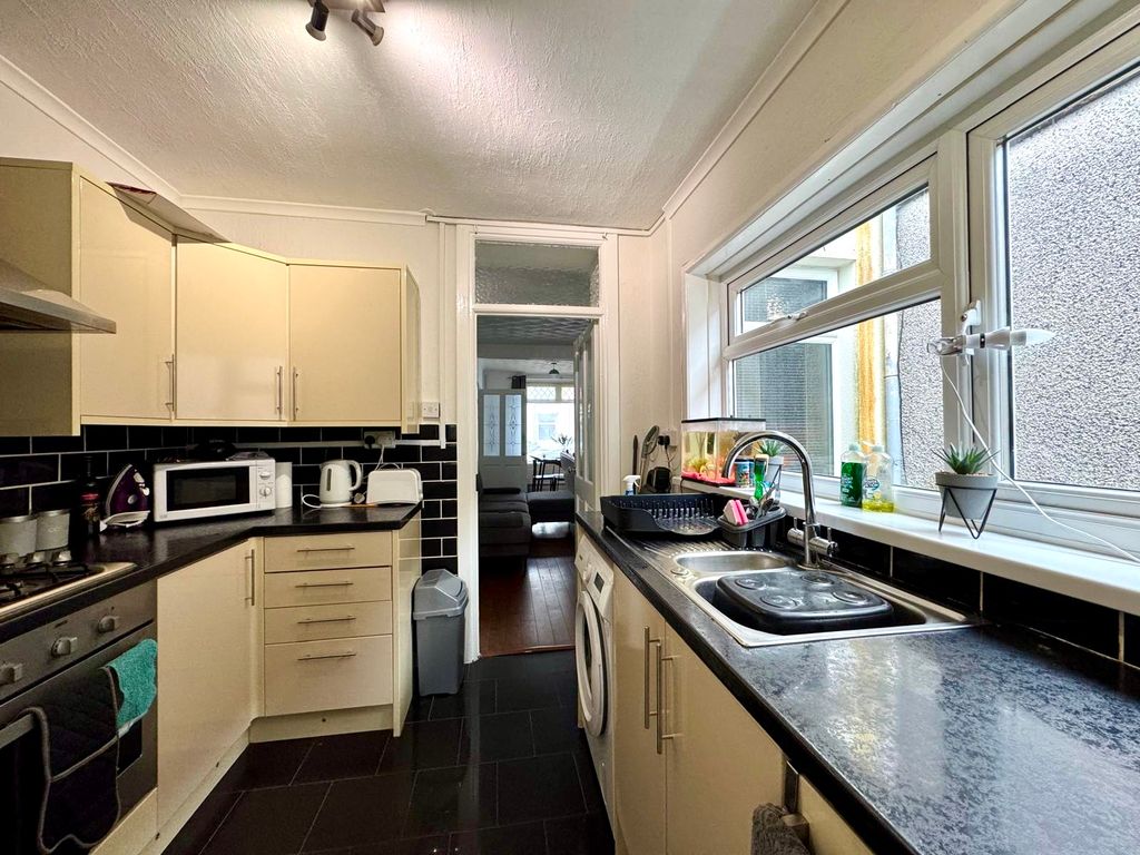 Property photo 3 of 13 Img_3618.Jpeg