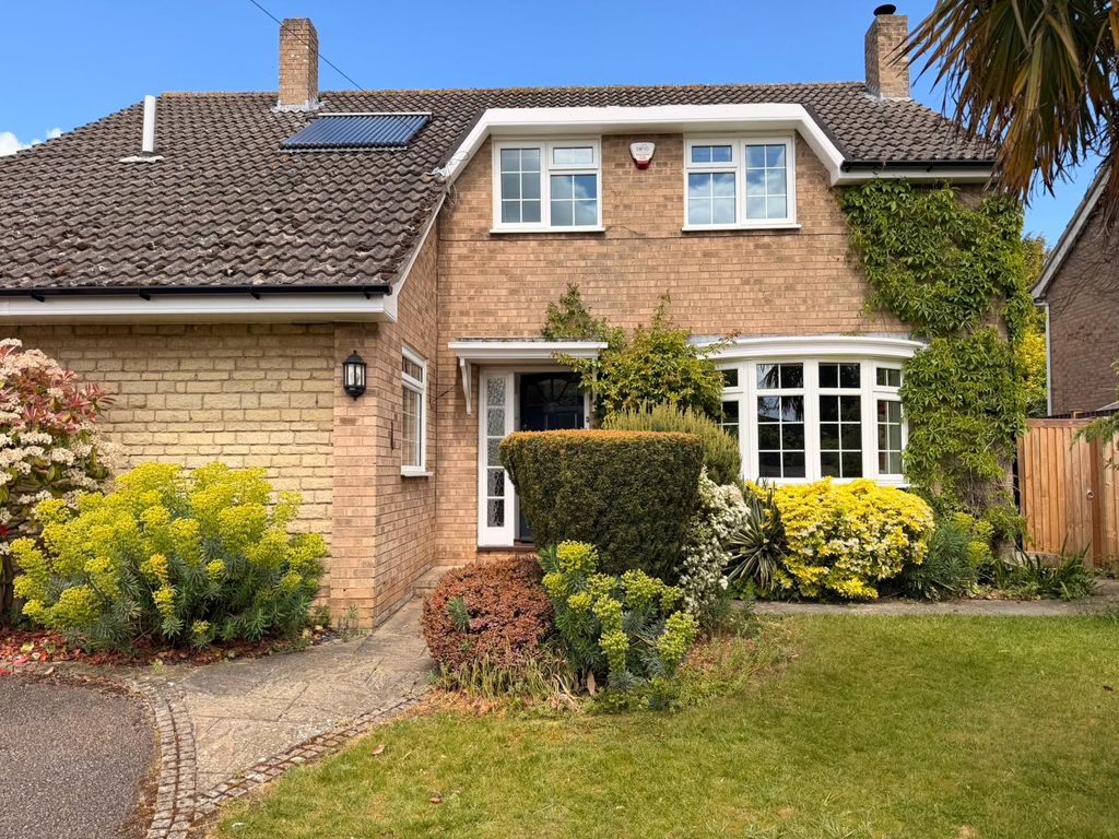 Property photo 1 of 2