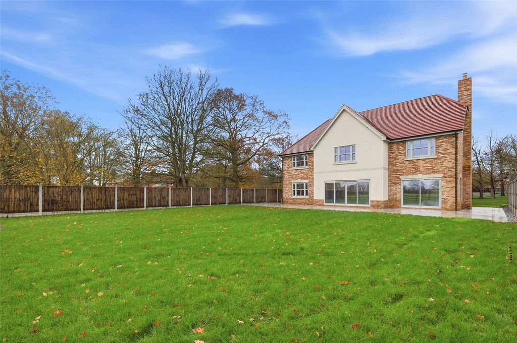 Property photo 2 of 15 Plot 6 Rear