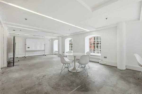 Property photo 2 of 18 18.Jpg