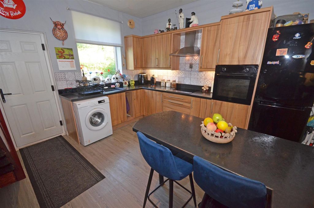Property photo 3 of 19 01B.Jpg