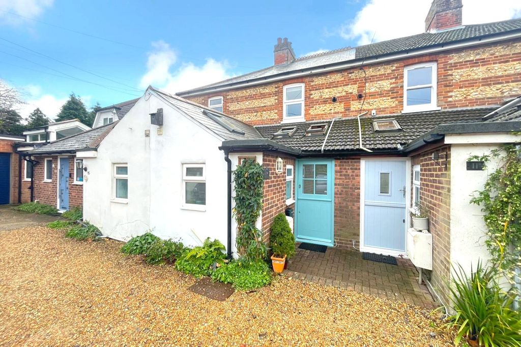 Property photo 1 of 16 Picture No. 04