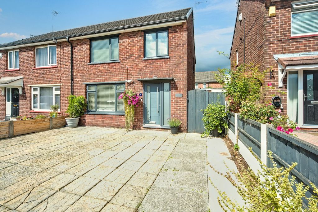 Property photo 1 of 23