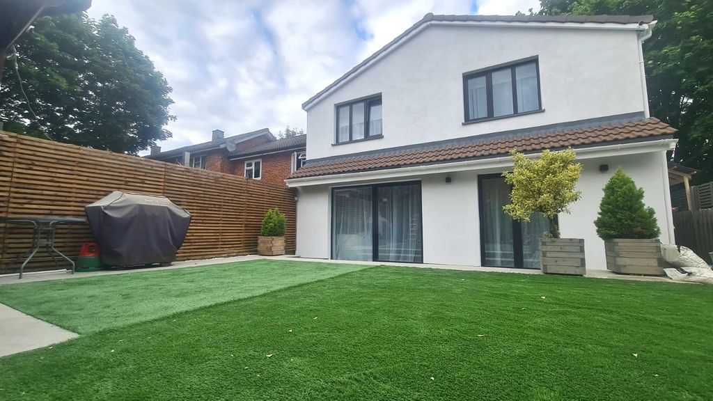 Property photo 1 of 54