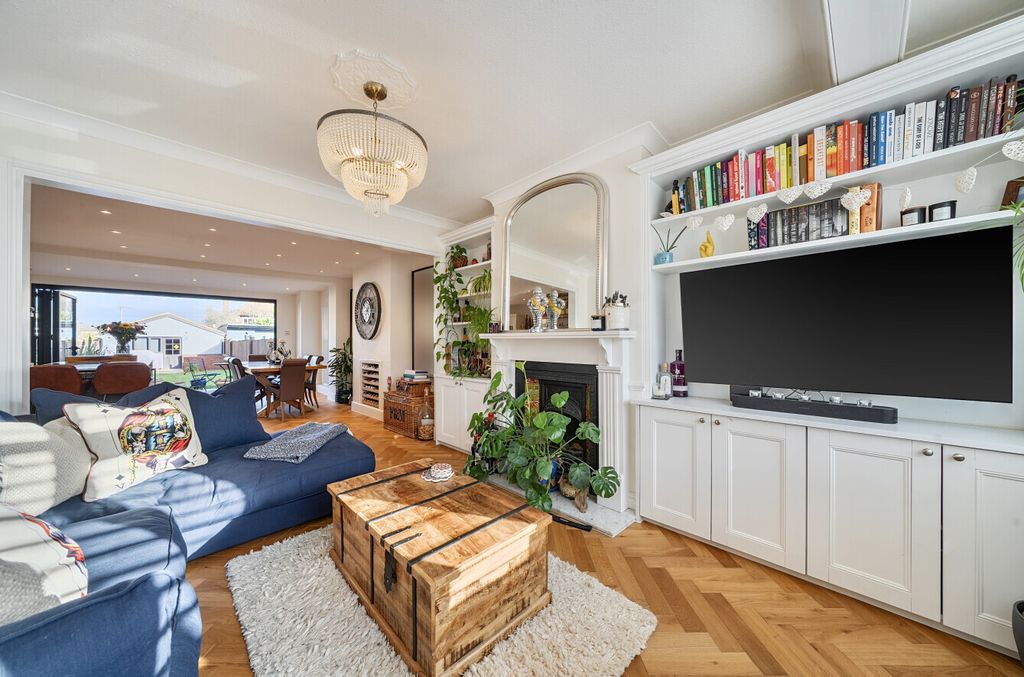 Property photo 3 of 27 Reception Room