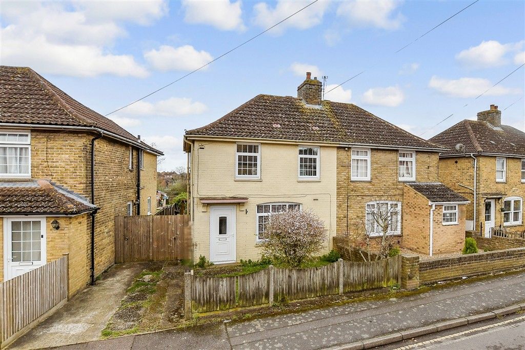 Property photo 1 of 9 External (Web)