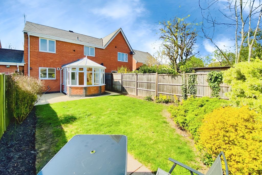 Property photo 2 of 22