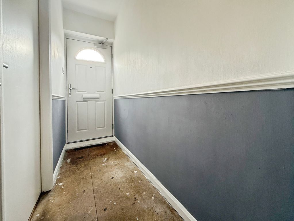 Property photo 2 of 11 Photo 1