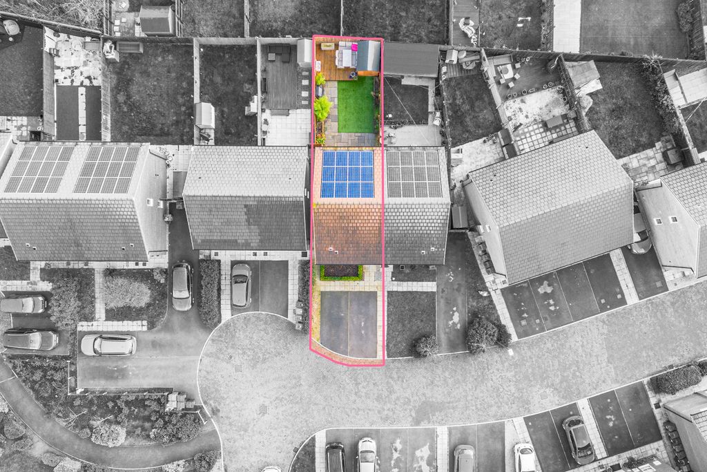 Property photo 2 of 29 20Greenfielddrive3