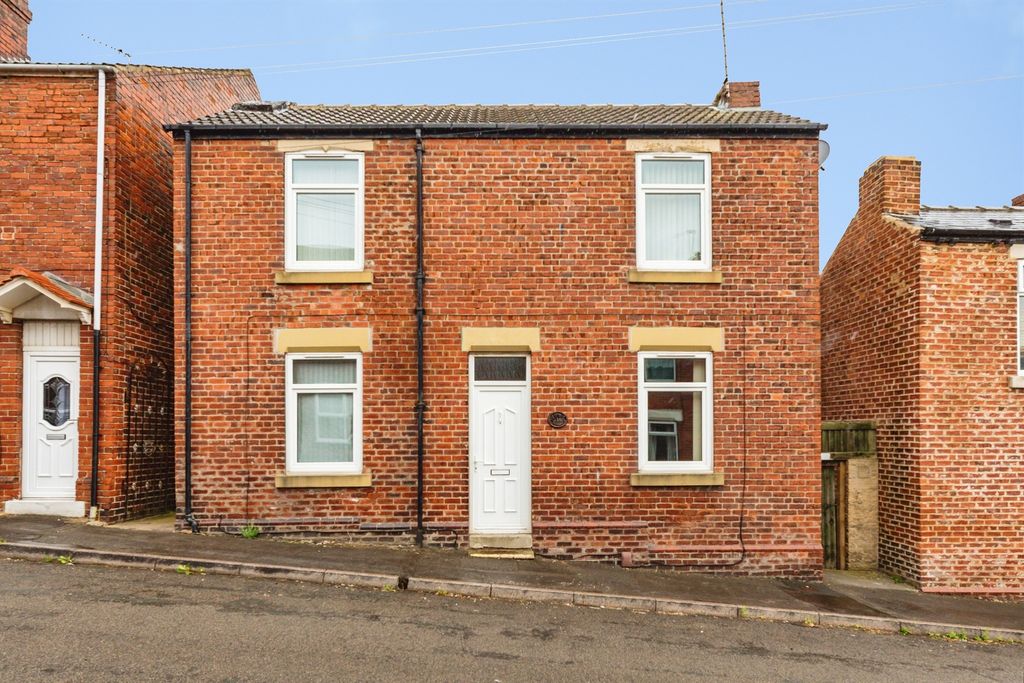 Property photo 1 of 16