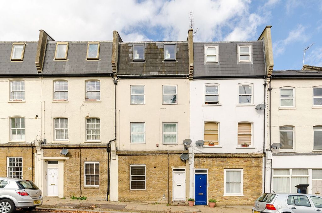 Property photo 1 of 7