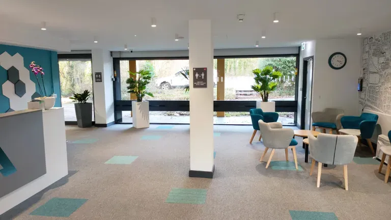 Property photo 2 of 8