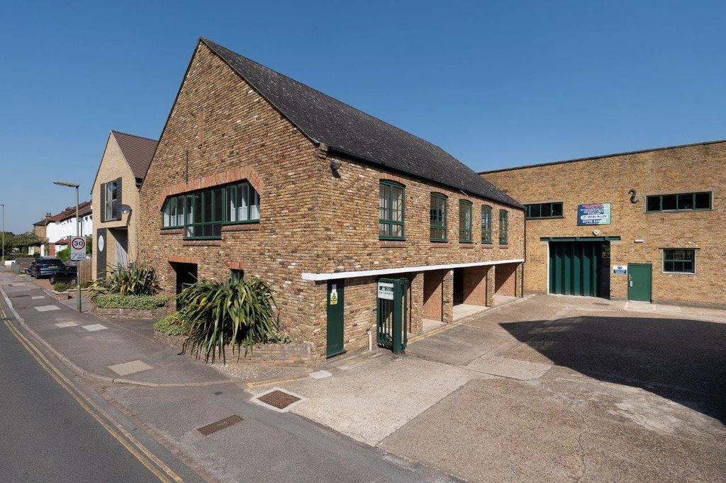 Property photo 3 of 21 Iw070923Gka023.Jpg