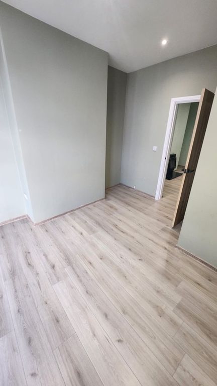 Property photo 2 of 10 Photo 1