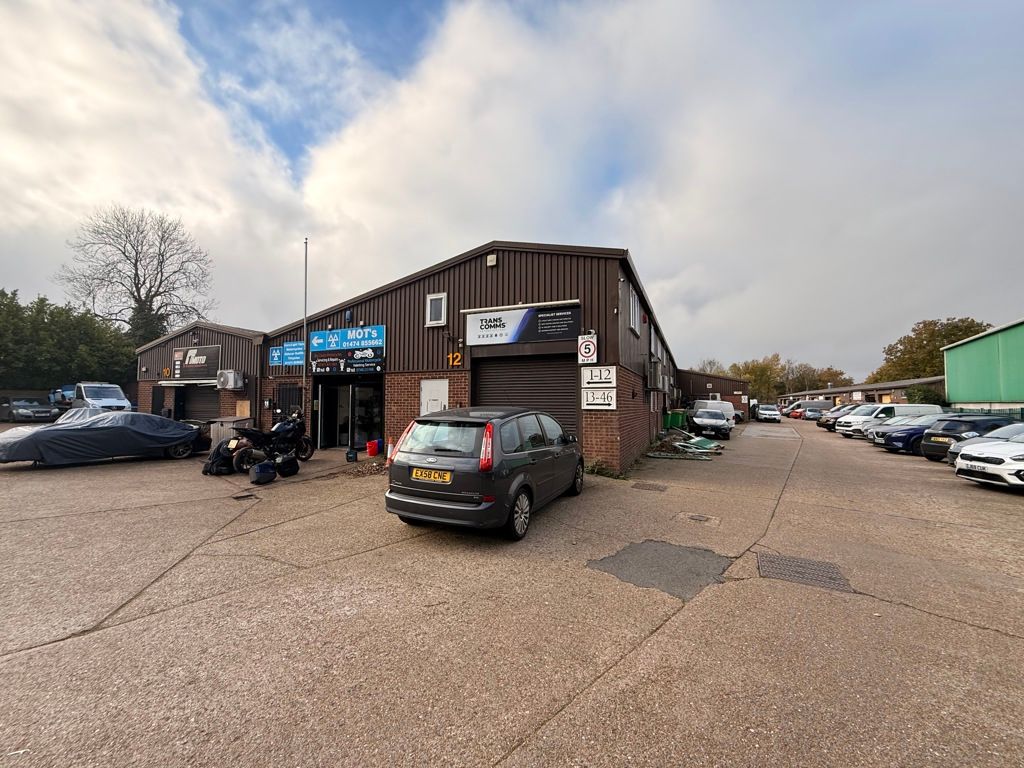 Property photo 1 of 5 Photo 5