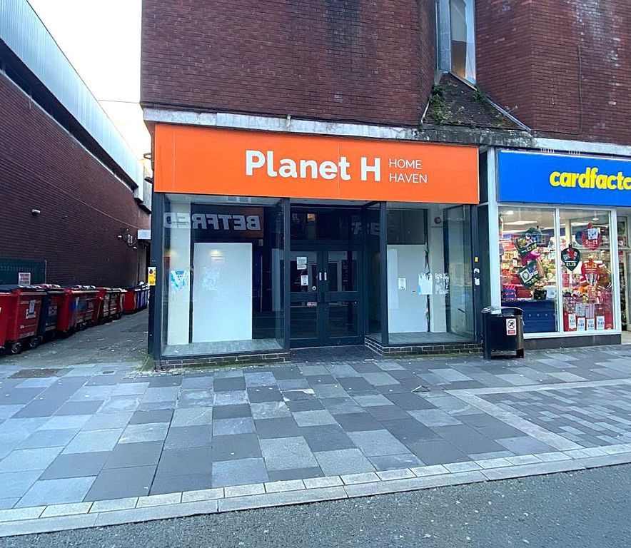 Property photo 1 of 4