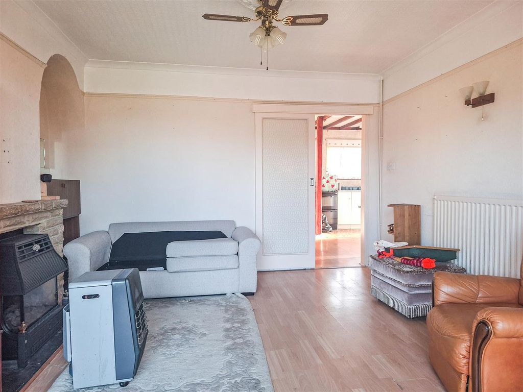 Property photo 2 of 7 20251219_122814.Un67P.Jpg