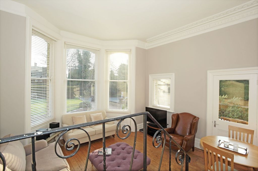 Property photo 3 of 13 Photo 12