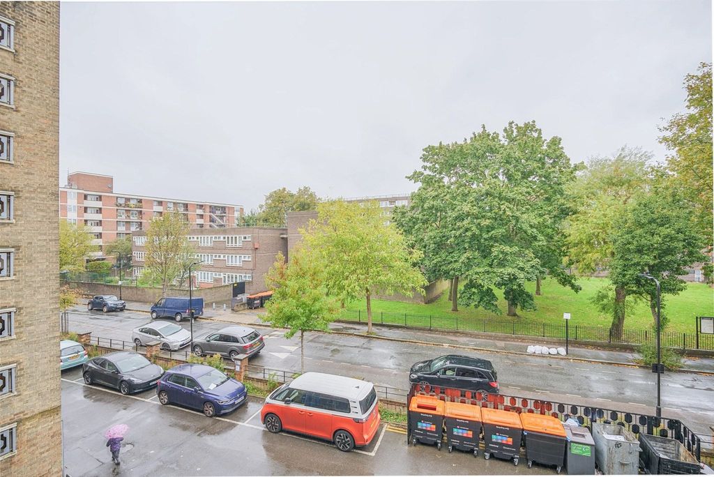 Property photo 1 of 1