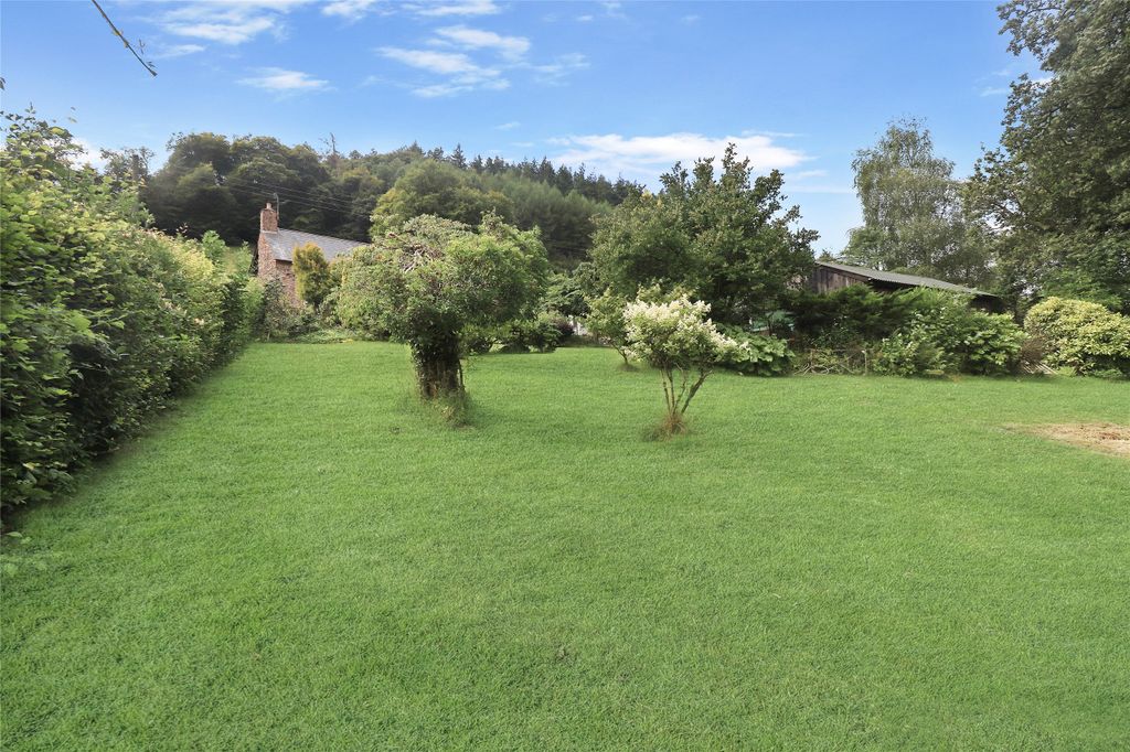 Property photo 3 of 31 Picture No. 09
