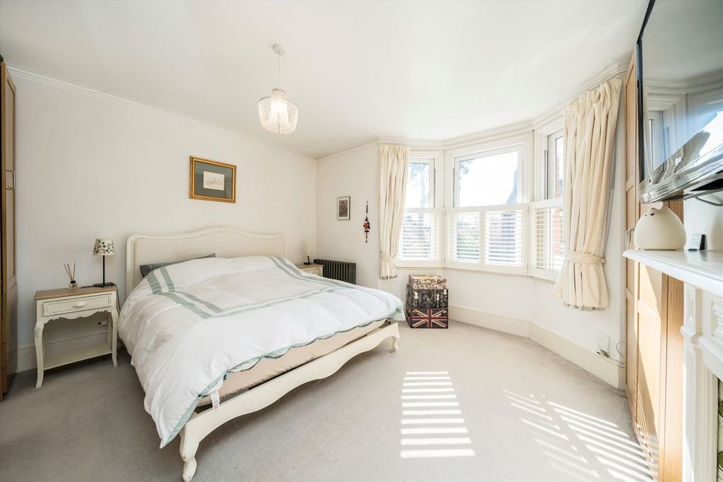 Property photo 3 of 9