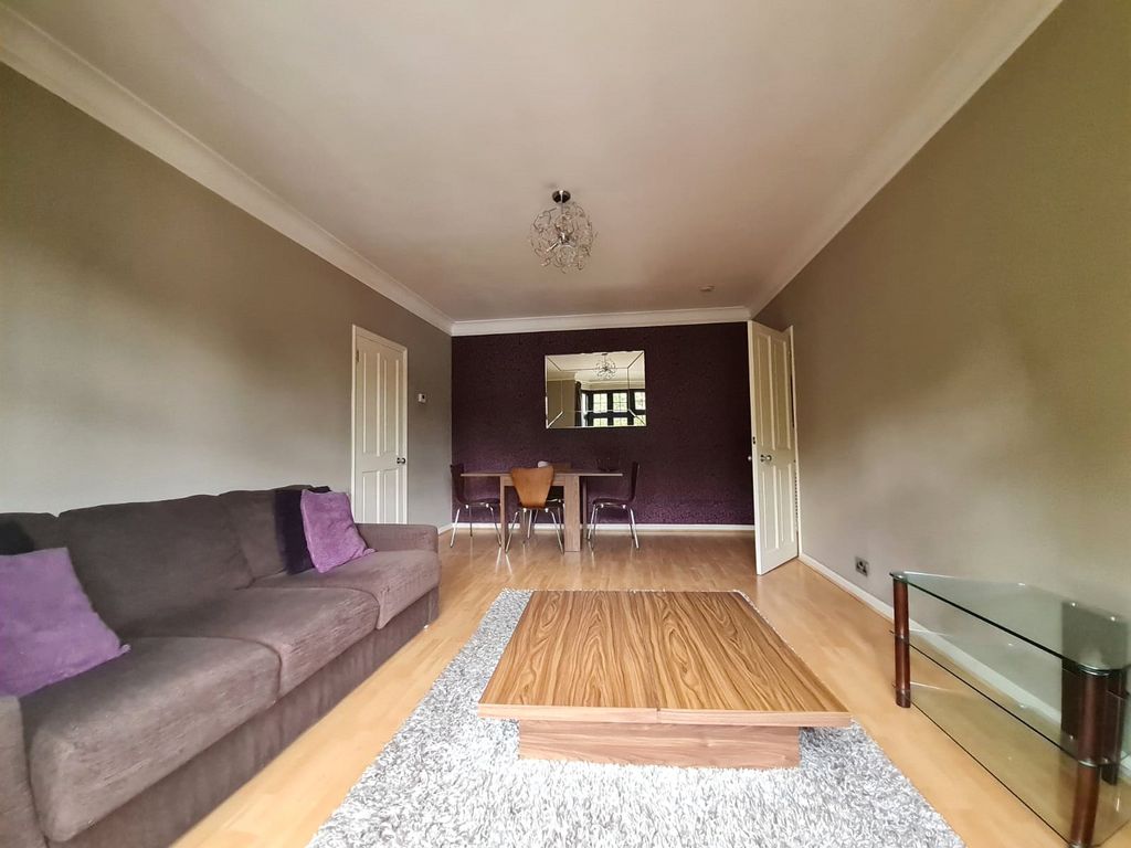 Property photo 3 of 10 Picture No. 26