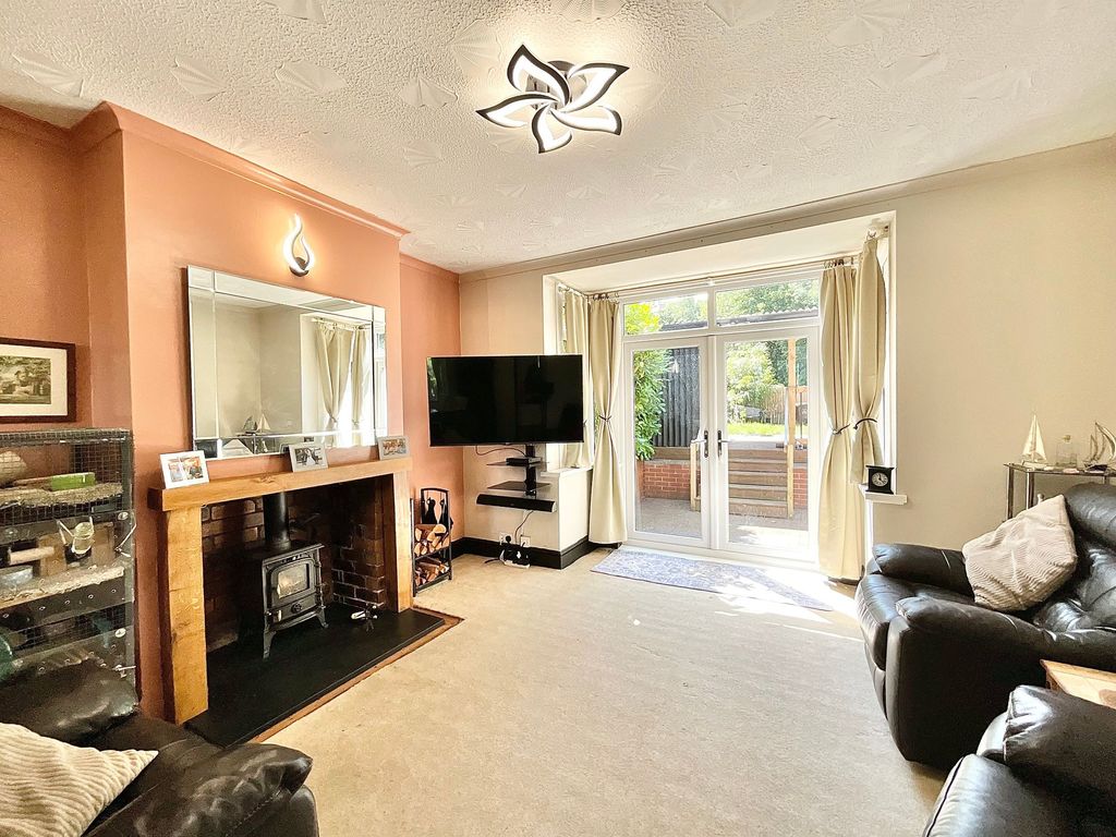 Property photo 3 of 39