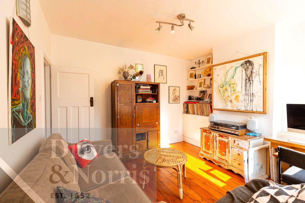 Property photo 1 of 6 Picture No. 22