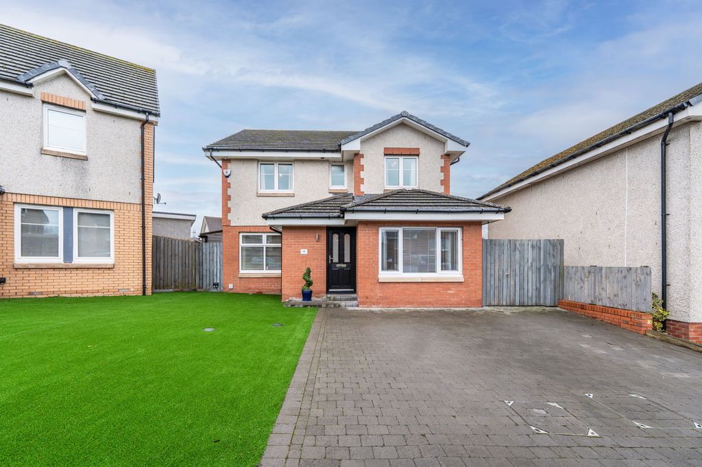 Property photo 1 of 33