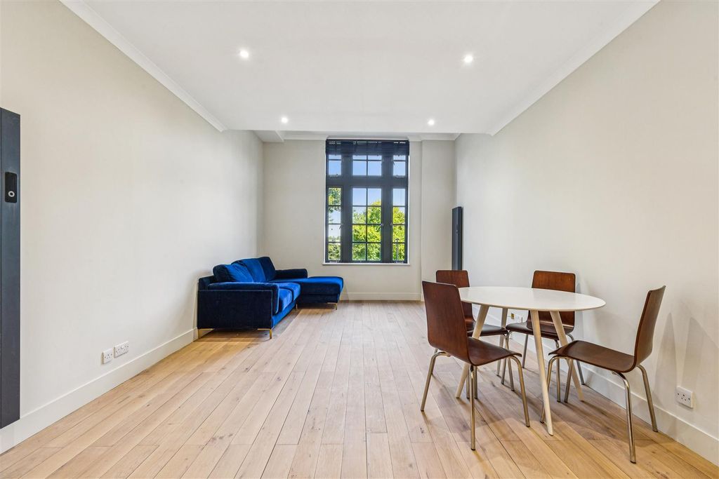 Property photo 1 of 14 8.Jpg