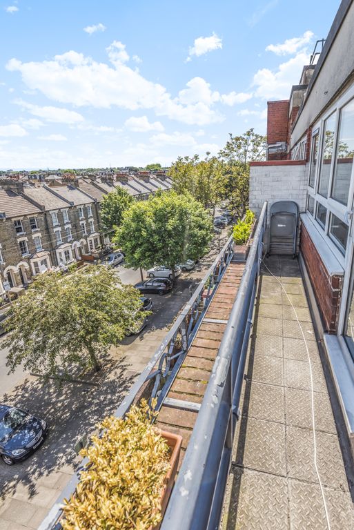 Property photo 3 of 6 602625 (6)