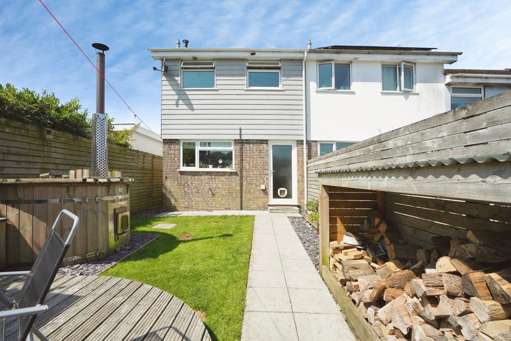 Property photo 1 of 16 Pbox-Img.Jpg