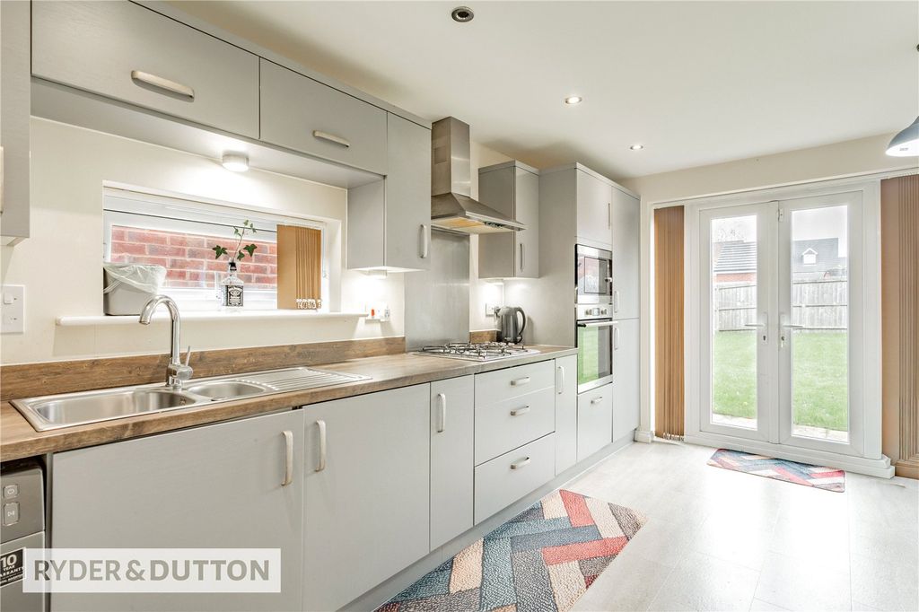 Property photo 1 of 29 Picture No. 20