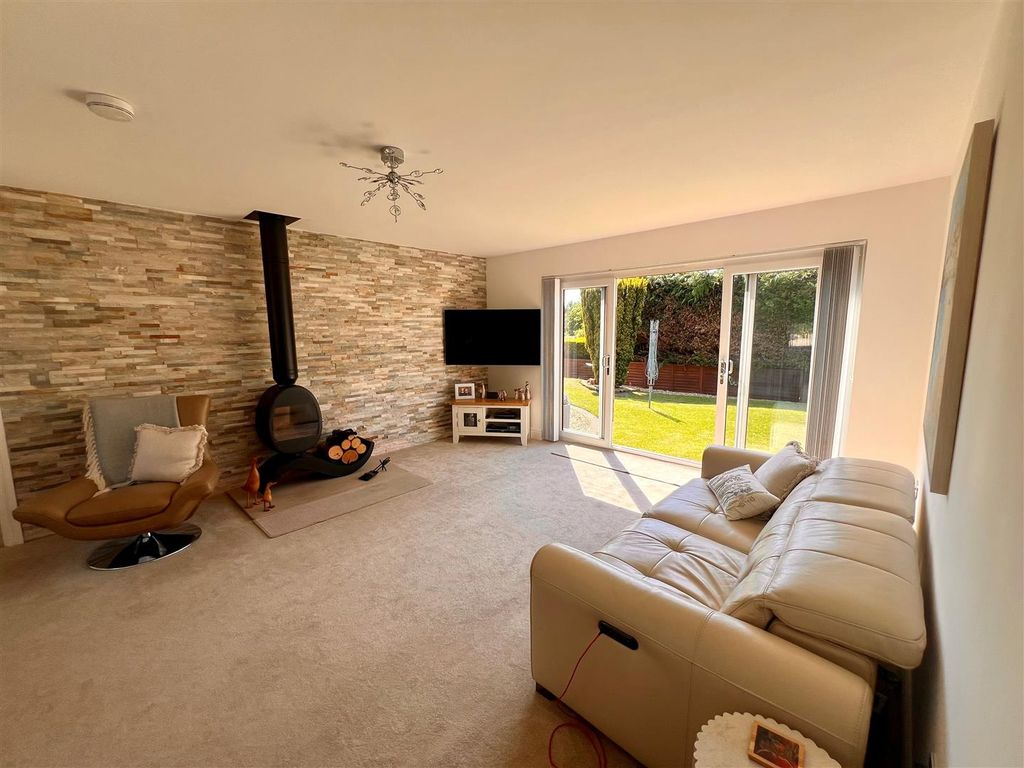 Property photo 3 of 36 13.Jpg