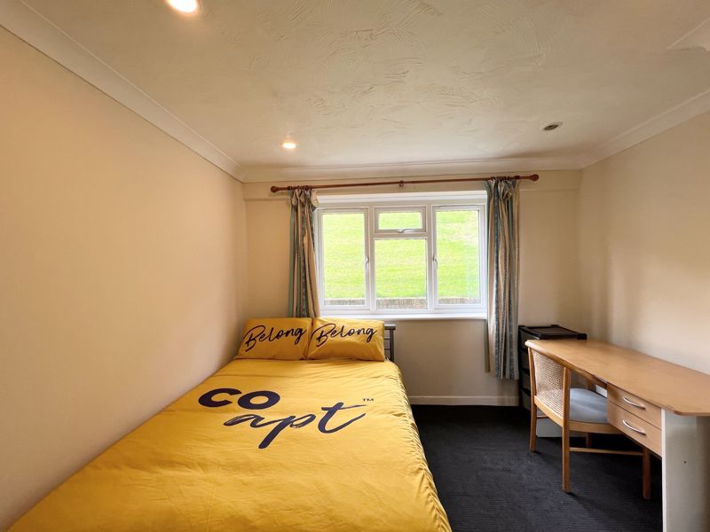 Property photo 2 of 10 Photo 15