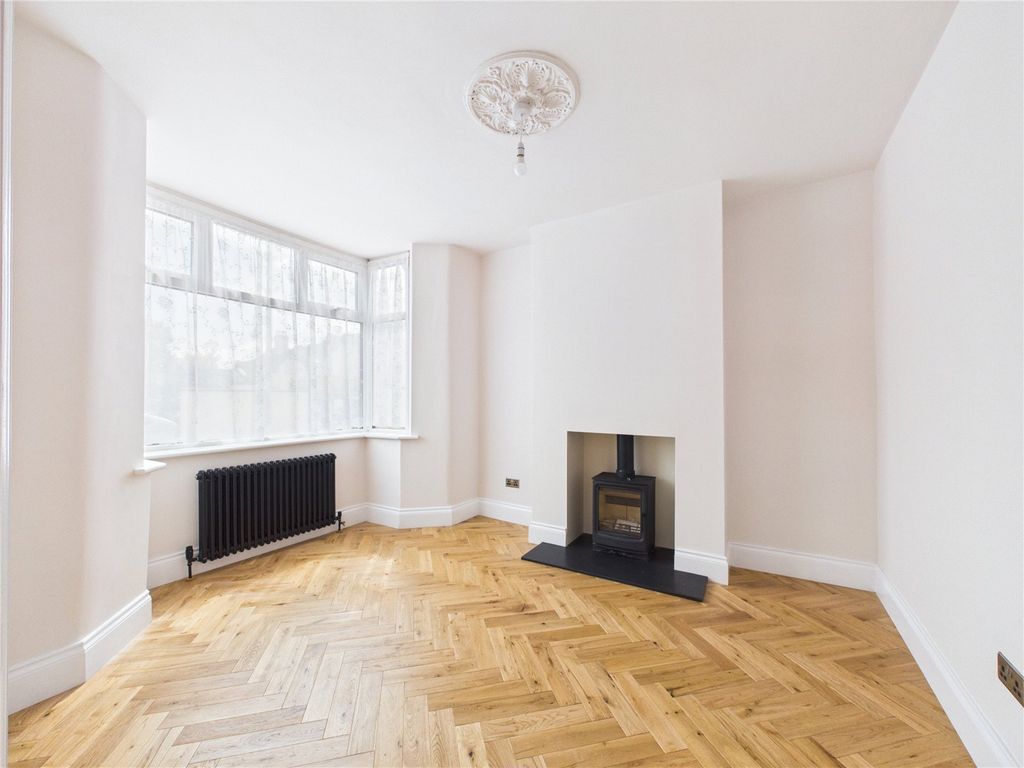 Property photo 2 of 18 Picture No. 06