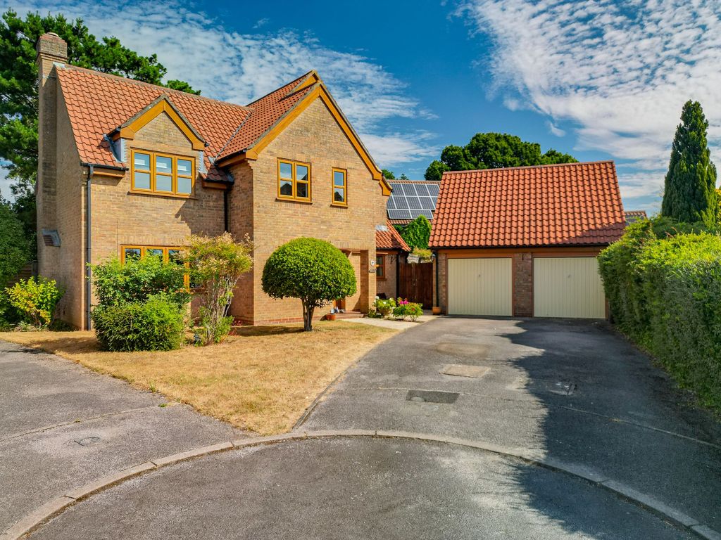 Property photo 1 of 24
